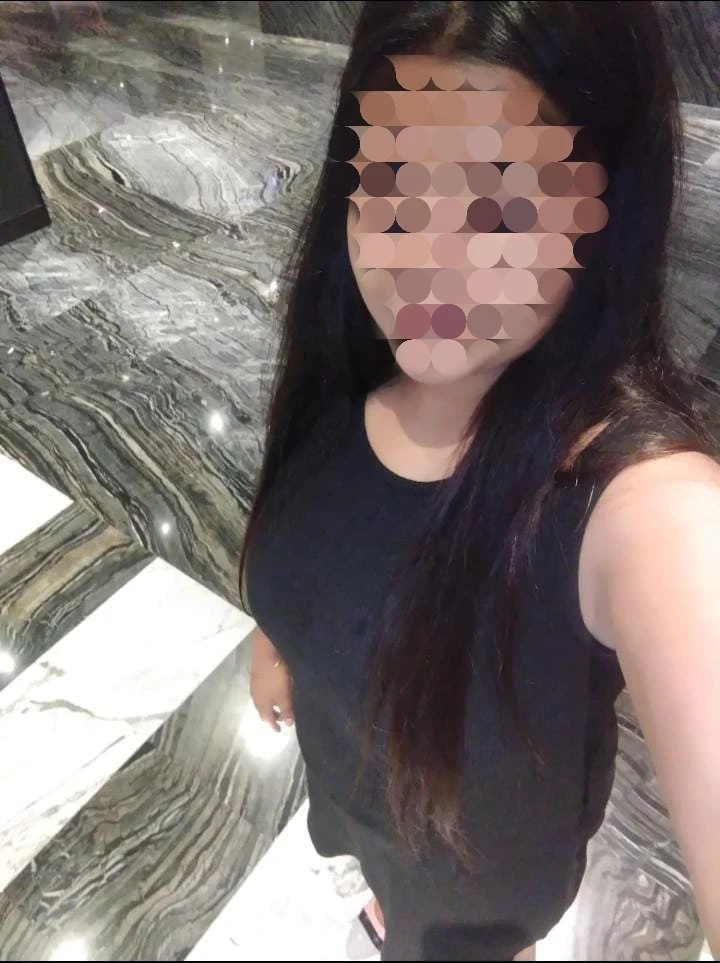 Nita Singh – Indian escort in Bangalore — 2 / 3
