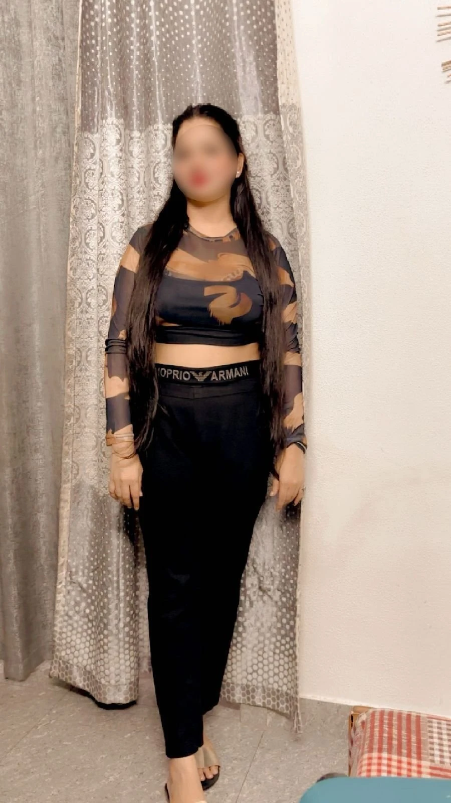 Jenni – Indian escort in New Delhi — 4 / 5