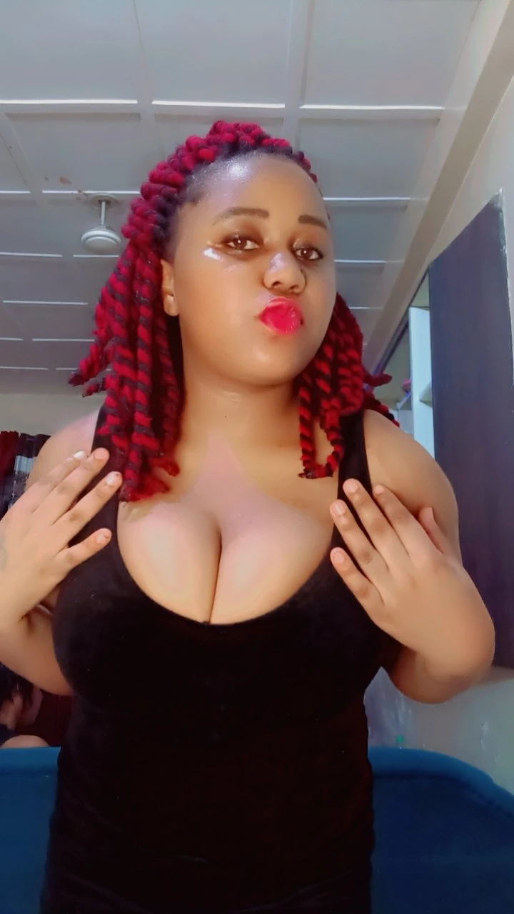 Eva – Tanzanian escort in Noida — 3 / 4