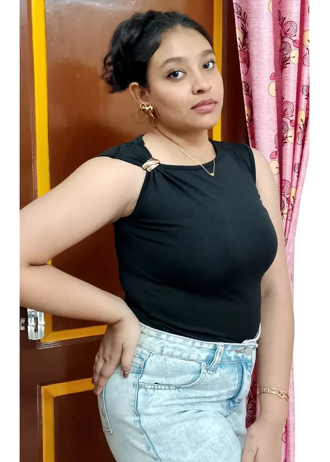 ꧁༒🥀꧁ Cam Queen & Meet Gfe ༒꧂ 🥂, Esco – Indian escort in Kolkata — 2 / 3
