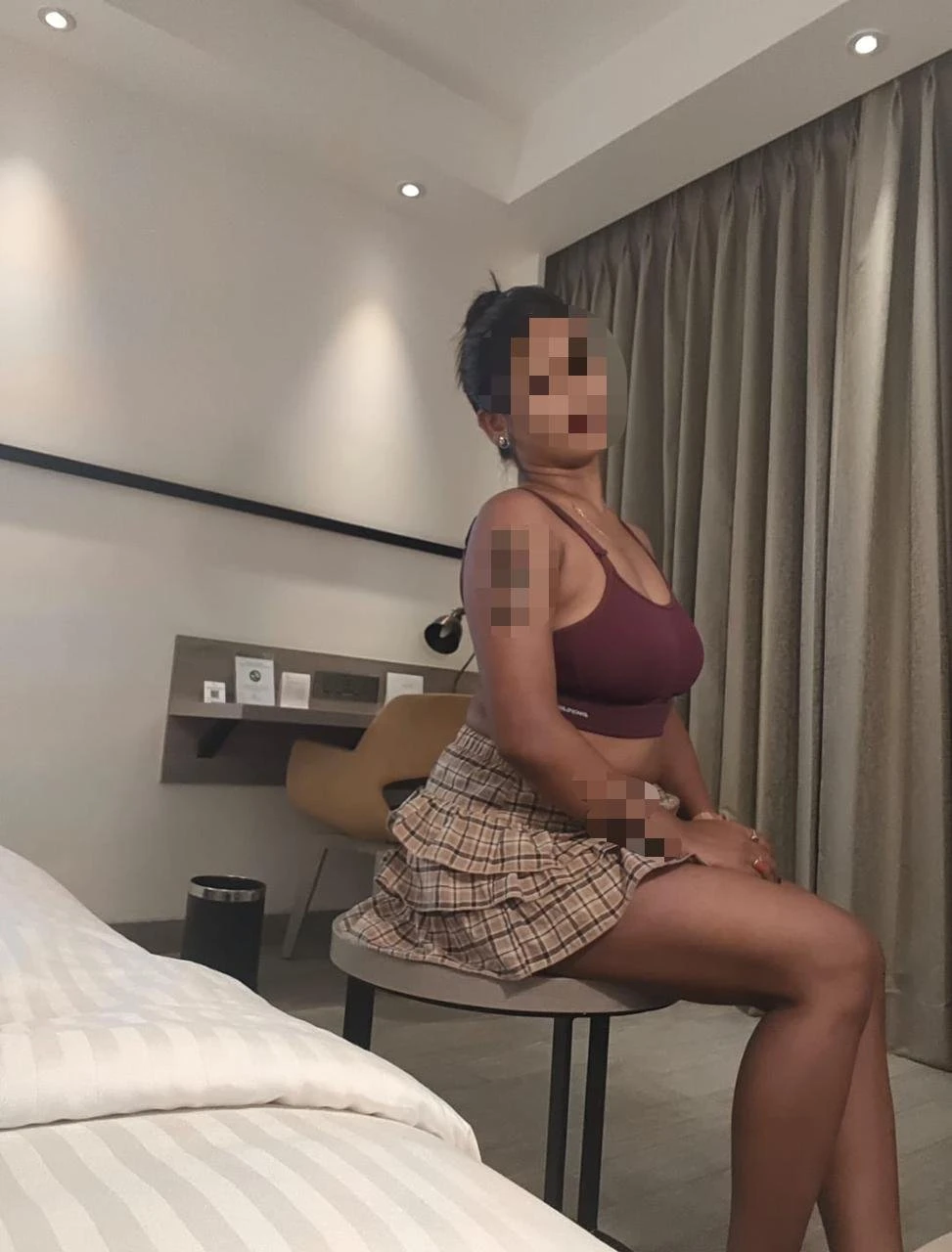 Monika Independent Cam and Real Meet – Indian escort in Kolkata — 26 / 27