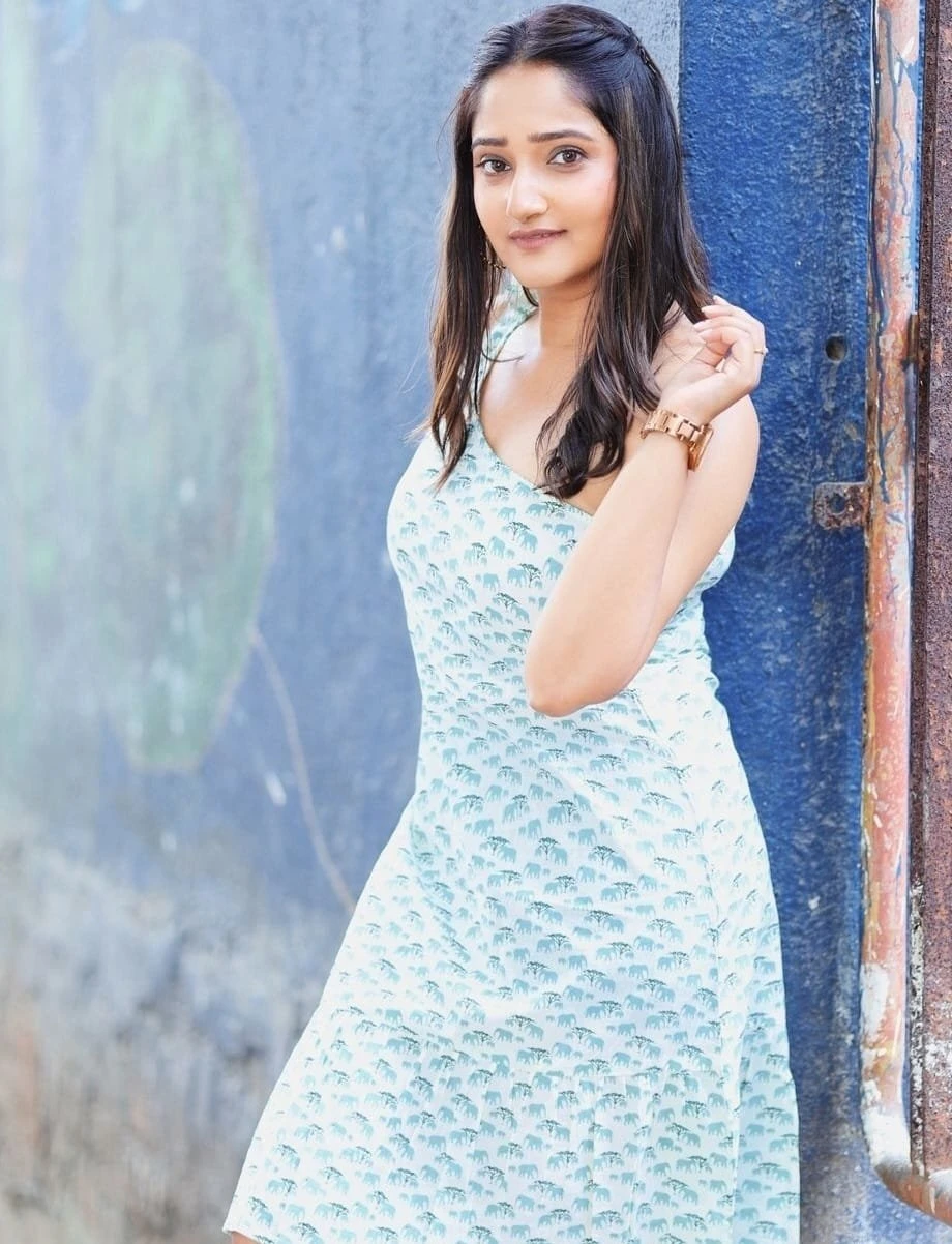 Muskan – Indian escort in Hyderabad — 3 / 4