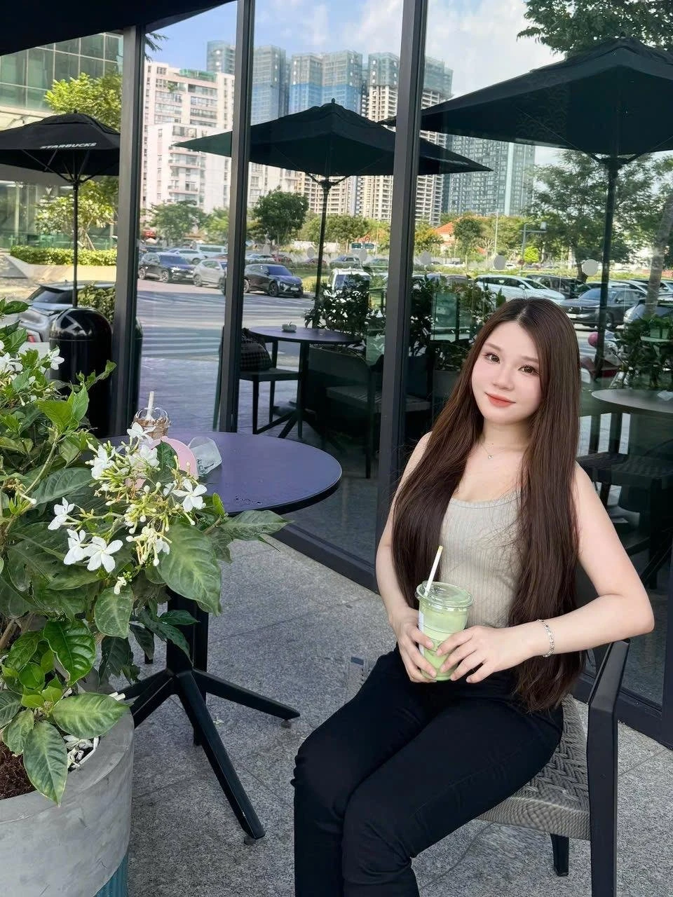 Dianna – Filipino escort in Ho Chi Minh City — 2 / 13