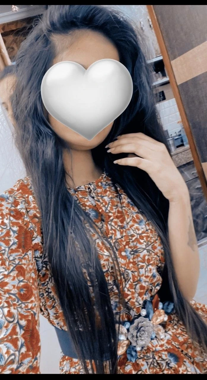 Miss Sona Independent (Real Meets & Cam) – Indian escort in New Delhi — 12 / 17