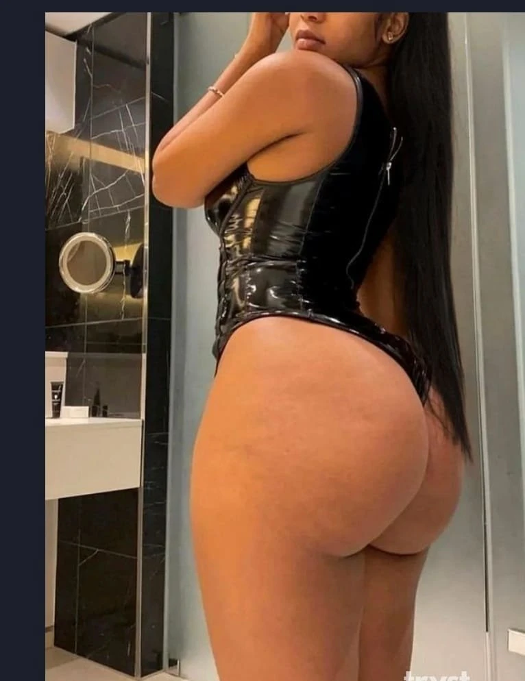 Solay Brown(incalls outcals & Camshow) – Angolan escort in Chennai — 3 / 6