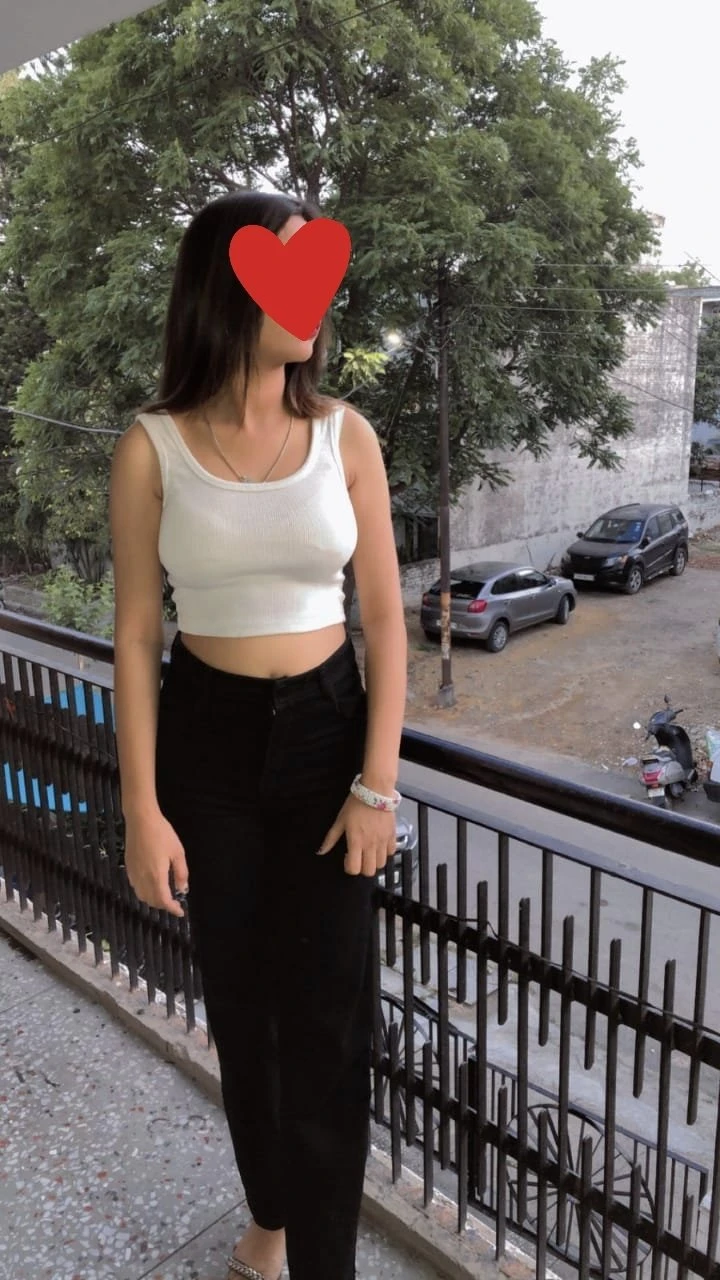 Pooja Singh, (OUTCALL ONLY) – Indian escort in Kanpur — 2 / 5