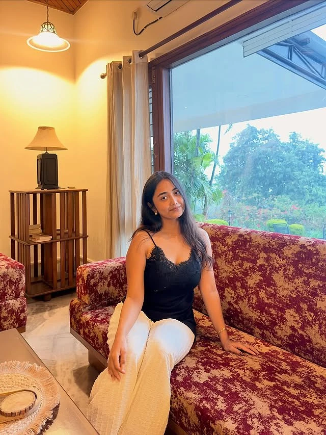 Akshita – Indian escort in Surat, Escort, Surat