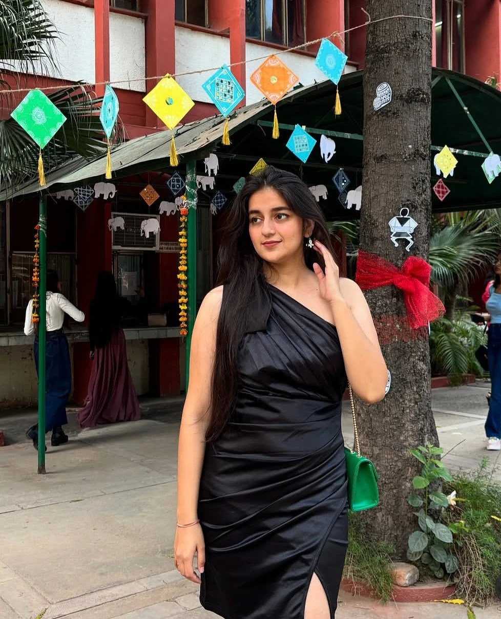 Kajal – Indian escort in Bangalore — 4 / 5