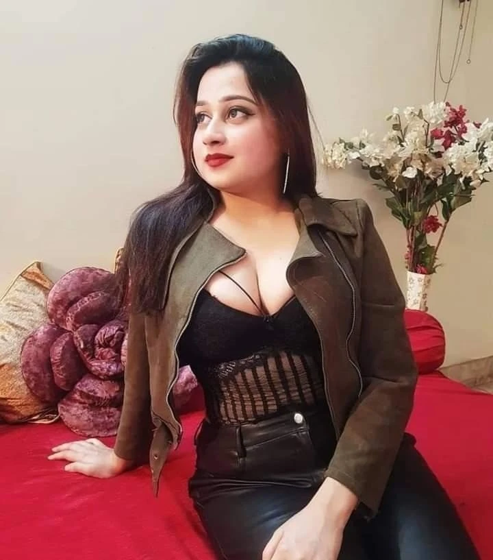 Priya Call Girl Service – Indian escort in Thane — 2 / 3