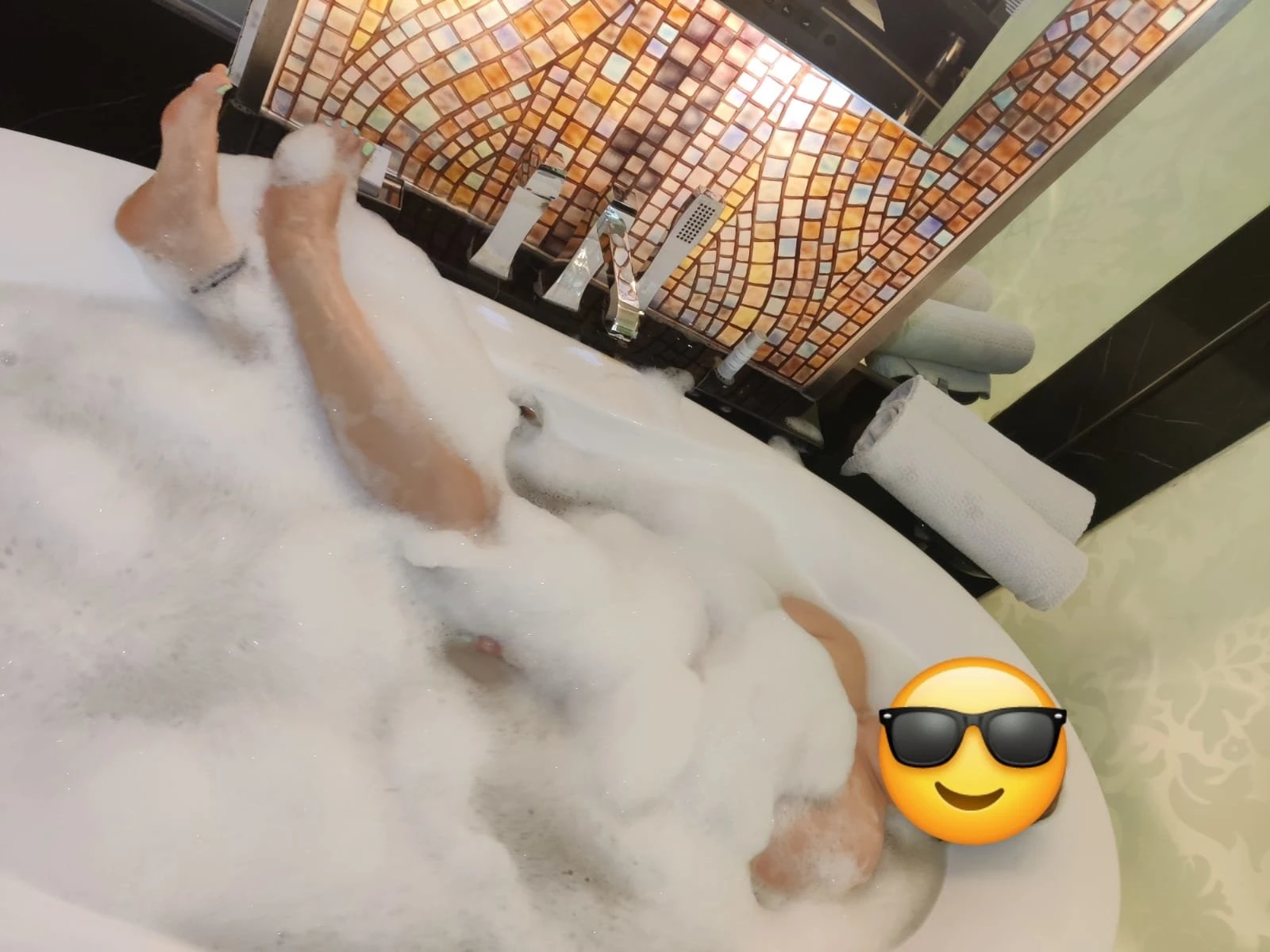 White Chick Chubby priyanshi Independent – Indian escort in Mumbai — 5 / 15