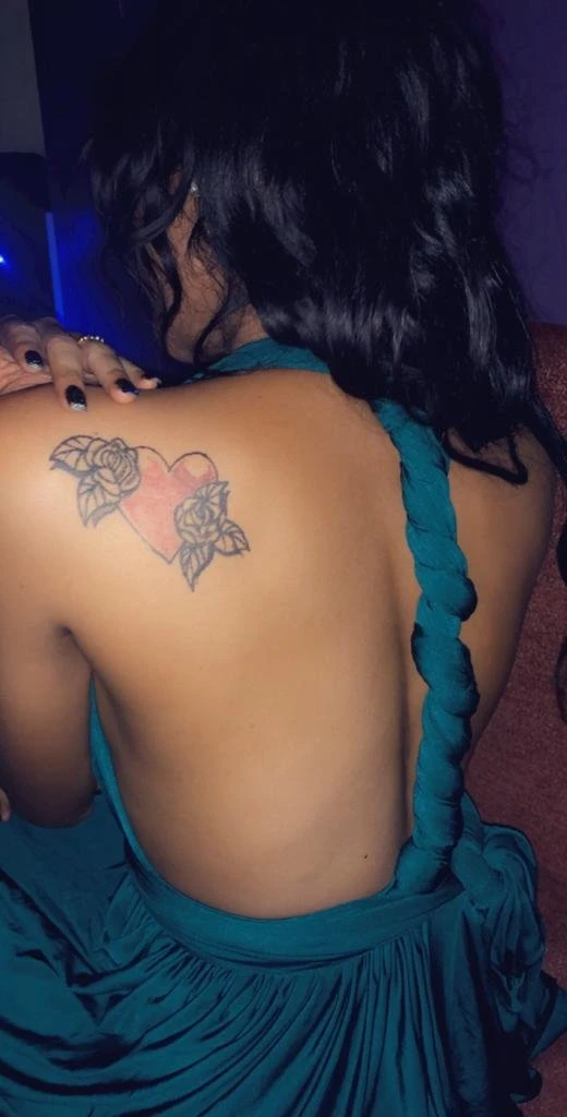 Sandra – Beninese escort in Dakar — 2 / 5