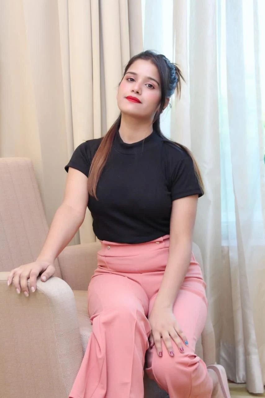 Megha – Indian escort in Noida — 3 / 5