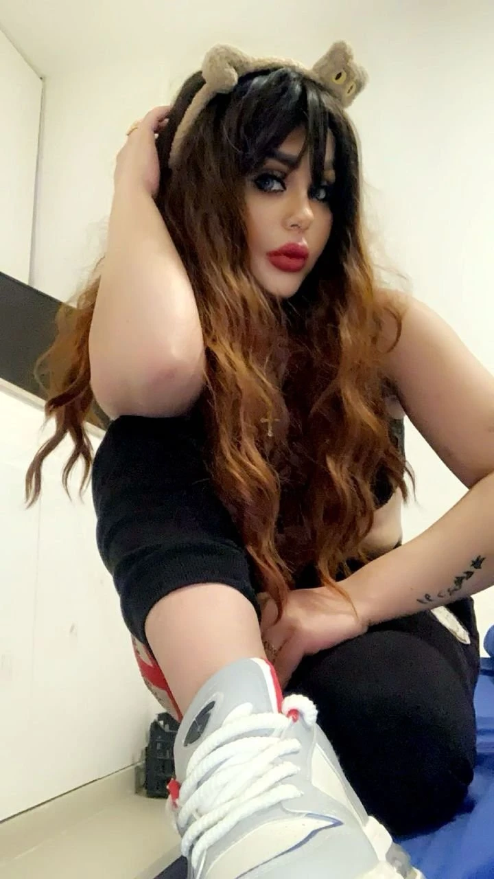 Chantalle – Lebanese escort in Beirut — 4 / 27