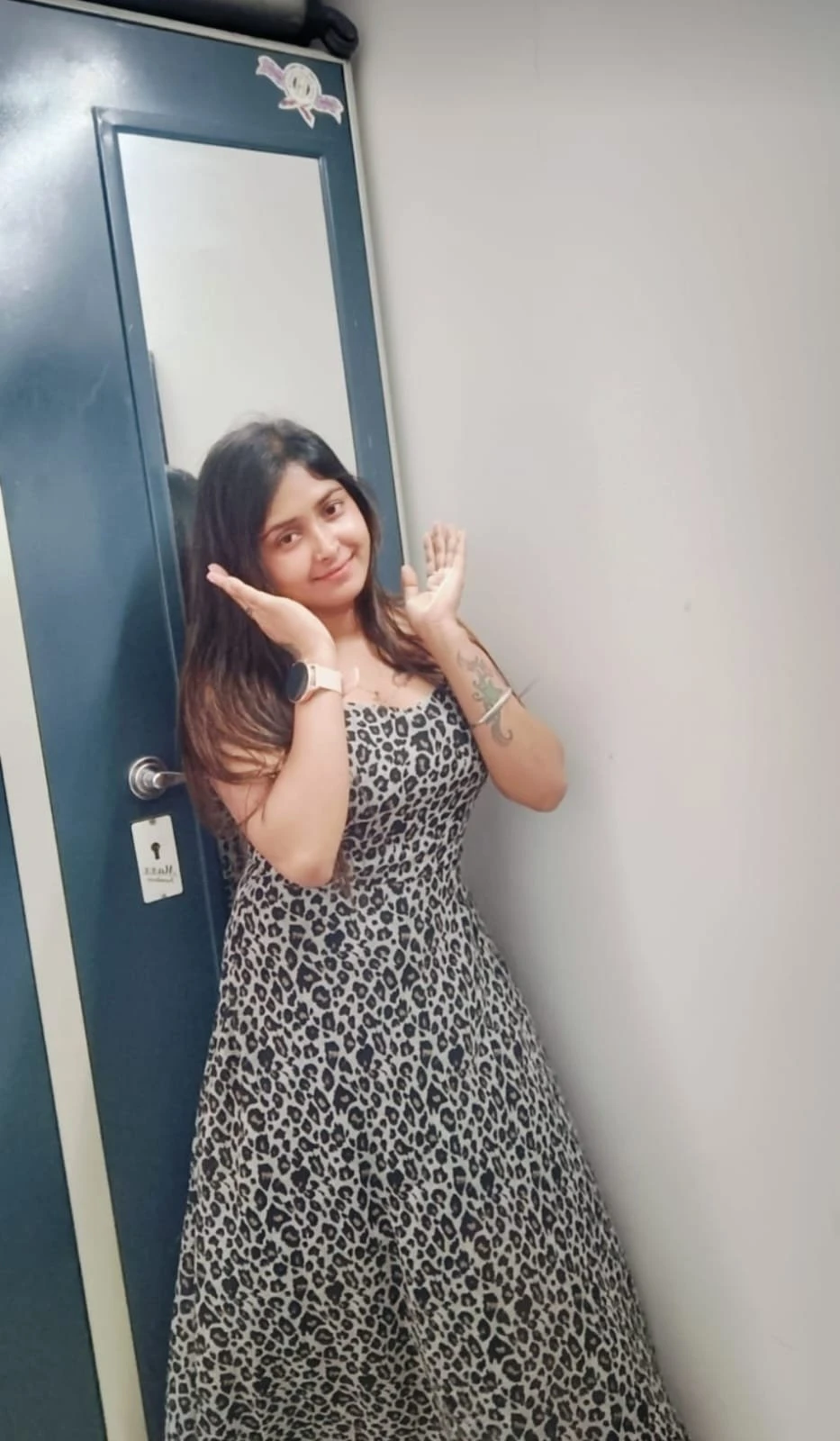Independence girl cam show & real meet – Kuwaiti escort in Mumbai, Escort, Mumbai