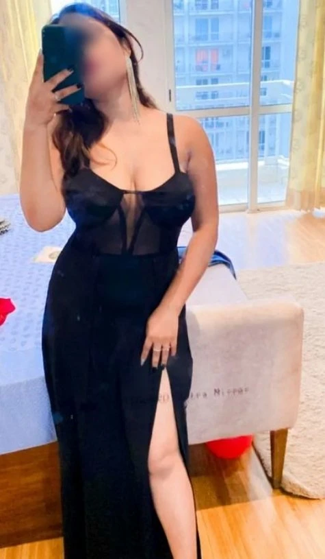 Myself Mahi – Indian escort in Kolkata — 3 / 4
