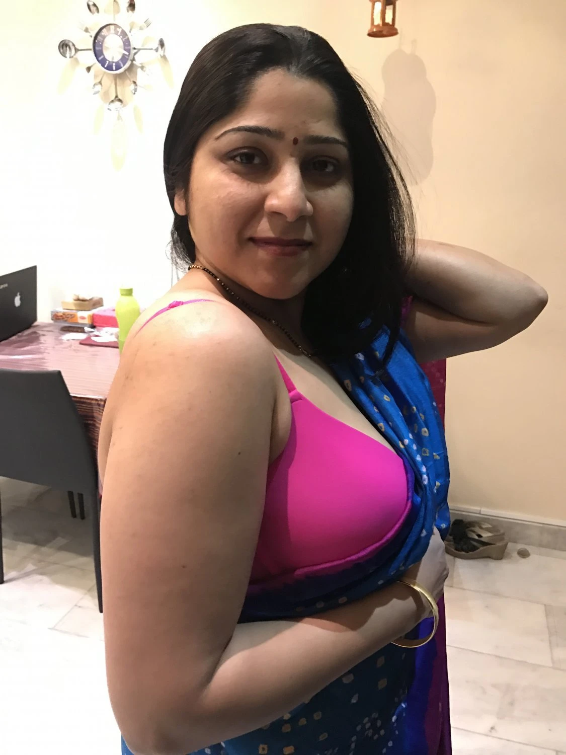 Sindu – Indian escort in Mumbai — 7 / 10