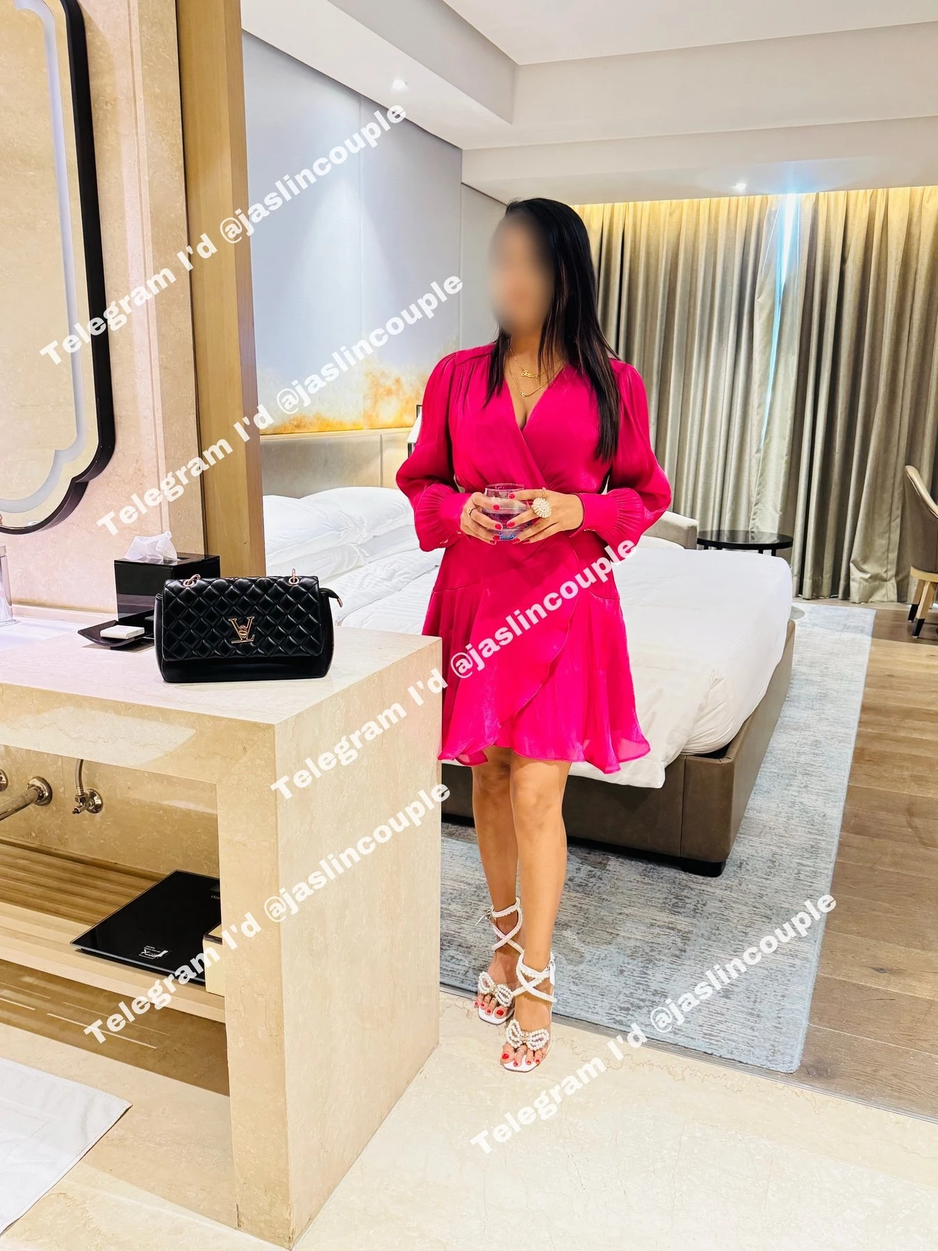Jaslincouple – Indian escort in Mumbai — 7 / 16