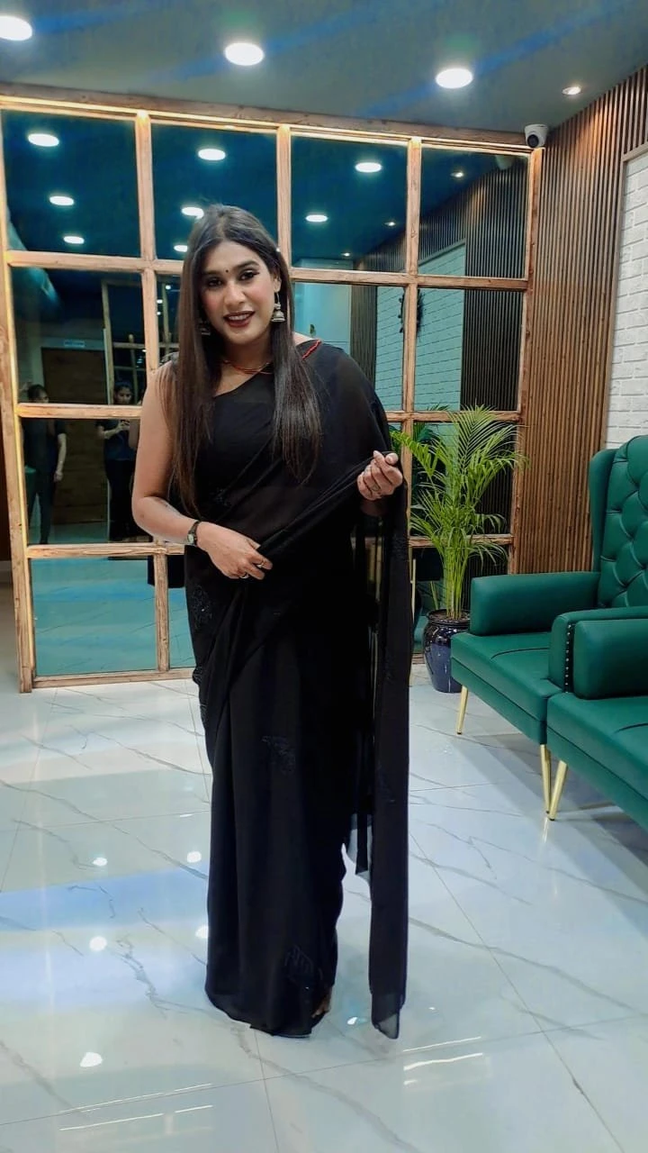 ESCORT & B.D.S.M IN DELHI/NCR. – Indian escort in New Delhi — 6 / 14