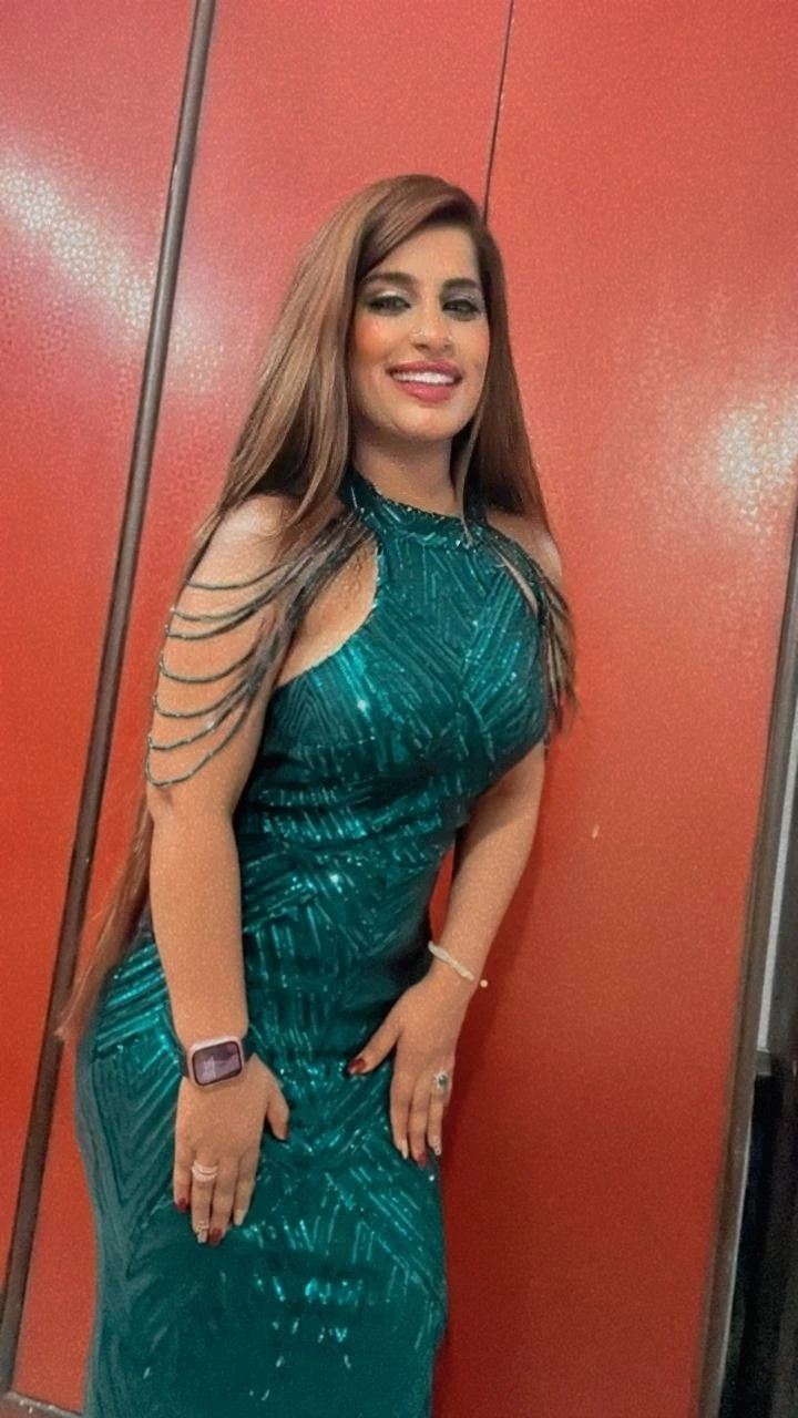 Anisha – Indian escort in Macao — 5 / 7