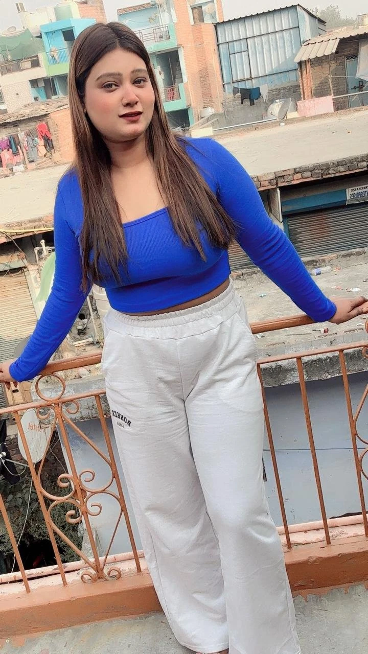Riya Sharma Escort Service – Indian escort in Jaipur — 2 / 5