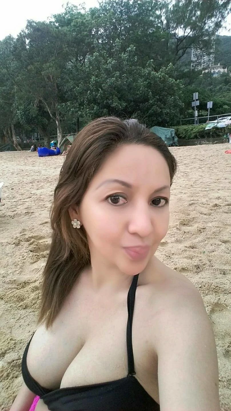 Agatha – Filipino escort in Hong Kong — 5 / 7