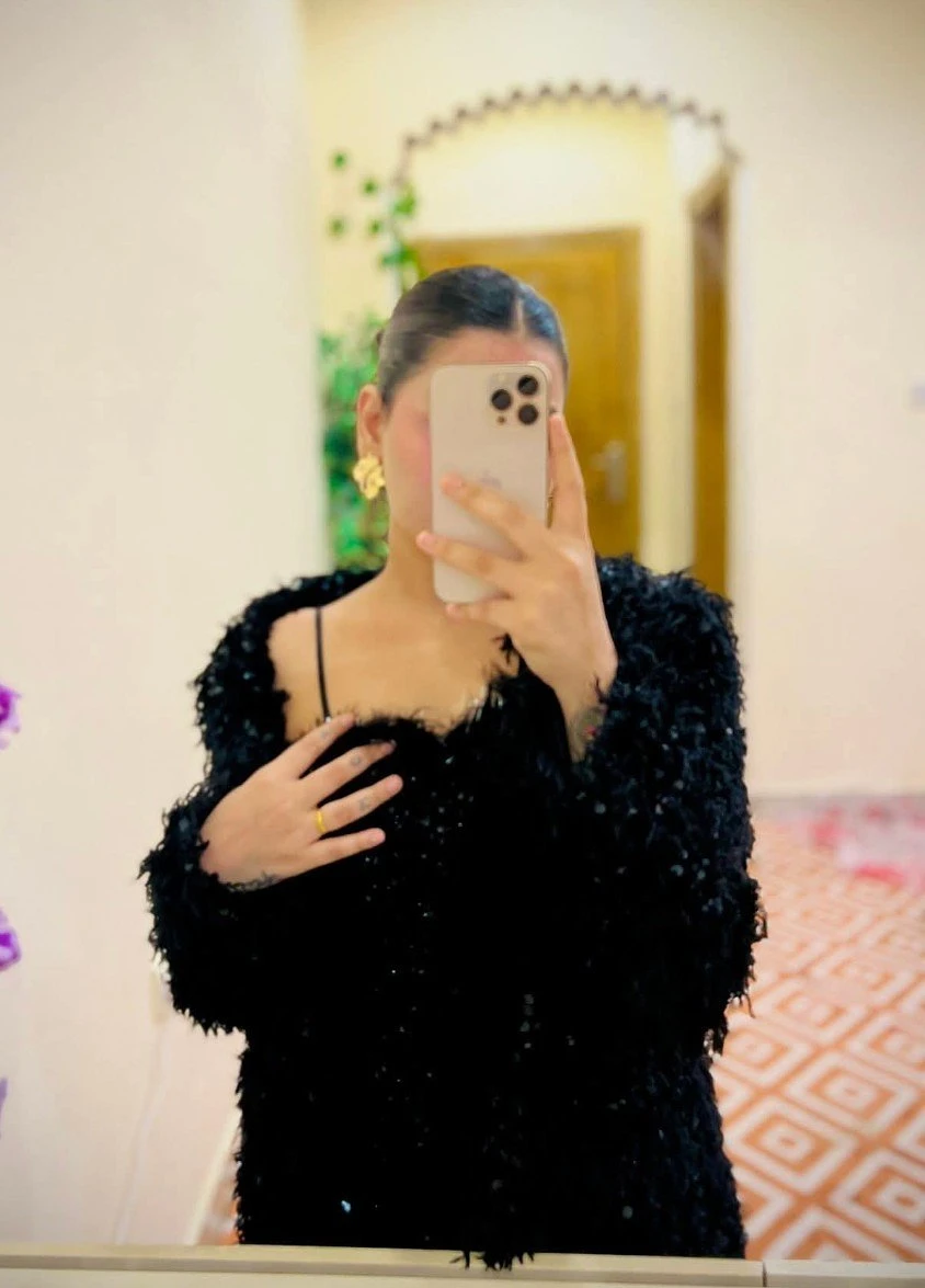 Sanugya meet and pay service – Nepalese escort in Kathmandu — 2 / 3
