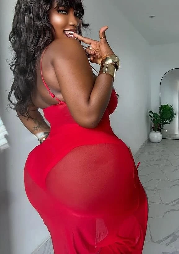 Tessybrown – Congolese escort in Erbil — 12 / 14