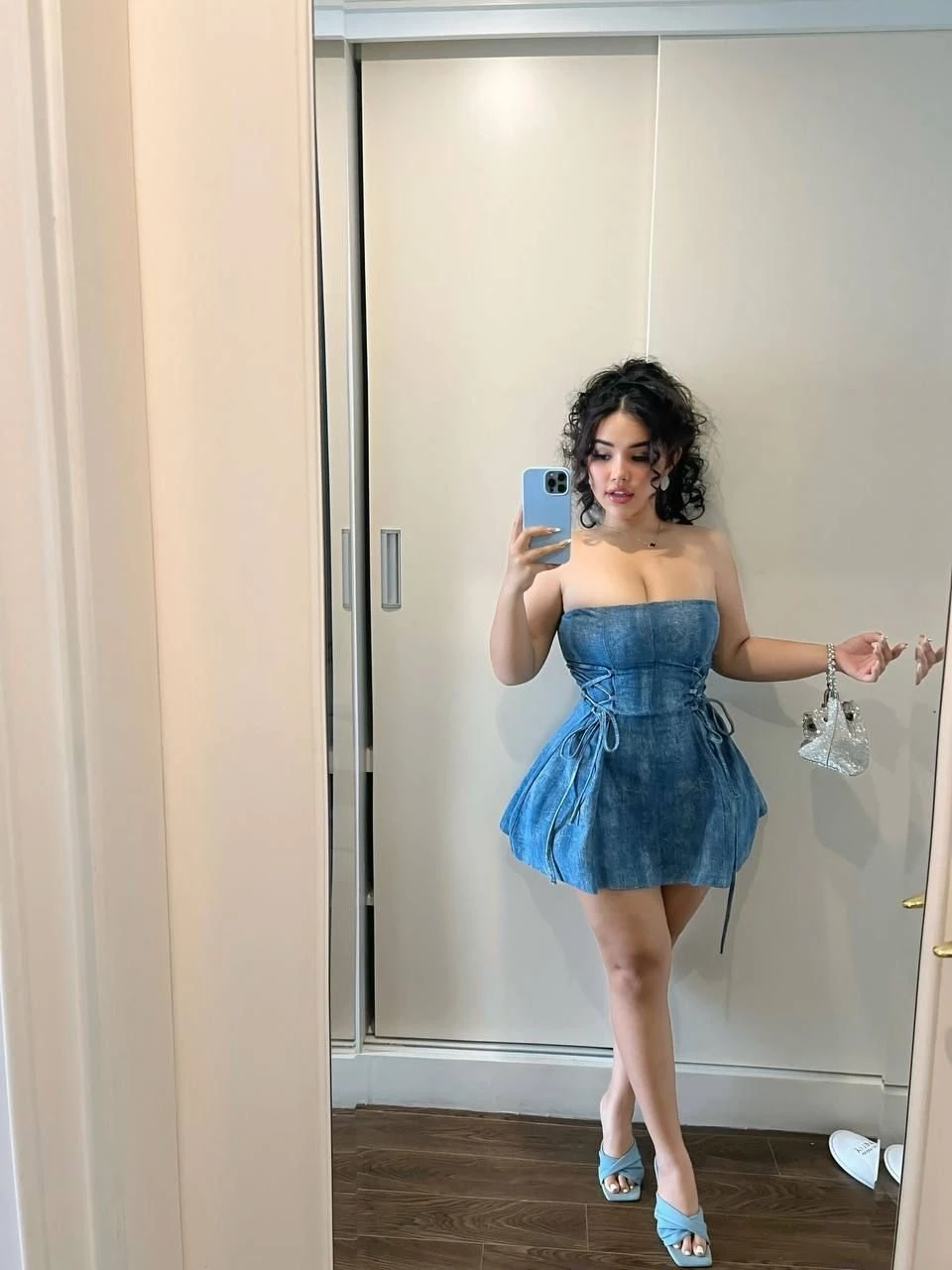 vy vy – Vietnamese escort in Ho Chi Minh City — 4 / 20