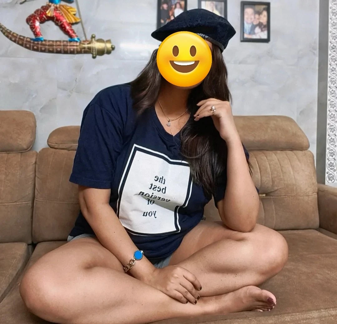 AZREEN here...REAL MEET and CAM SHOW – Indian escort in New Delhi — 6 / 8