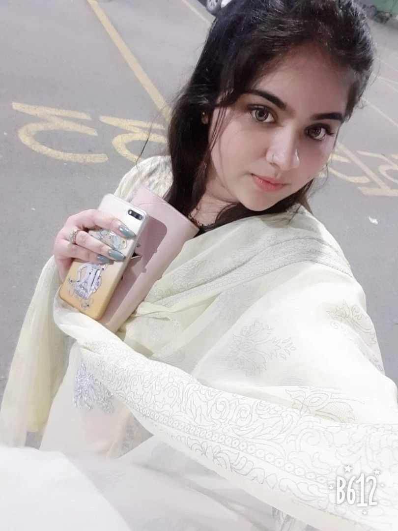 Kiran Escorts Girls – Pakistani escort in Karāchi, Escort, Karāchi