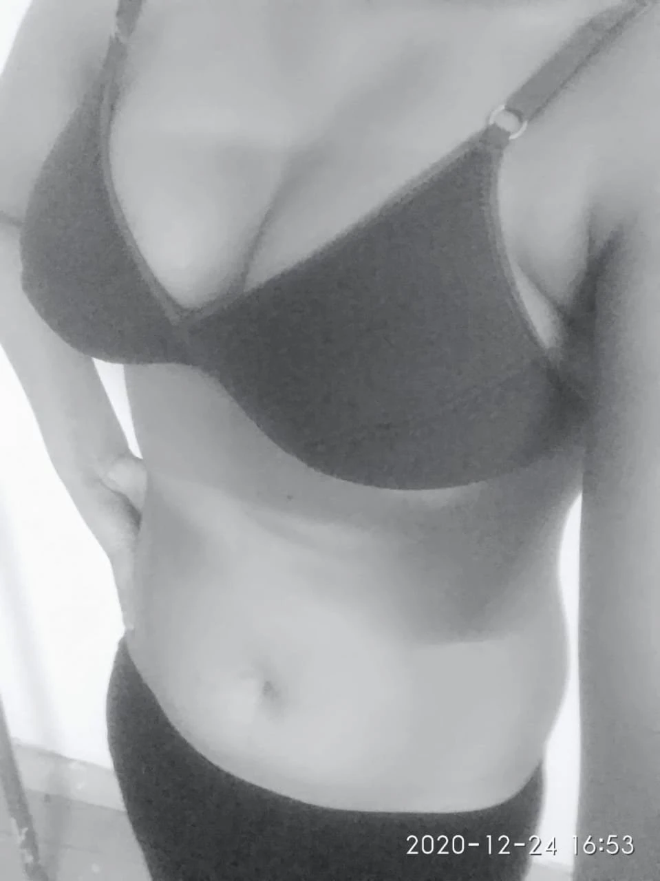 Riya Love – escort in Mumbai — 1 / 4