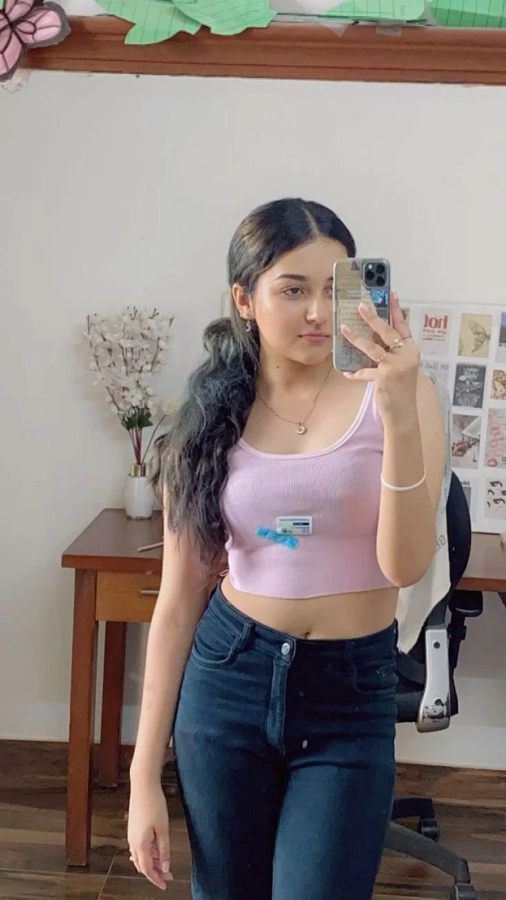 Monika – Indian escort in New Delhi — 3 / 5