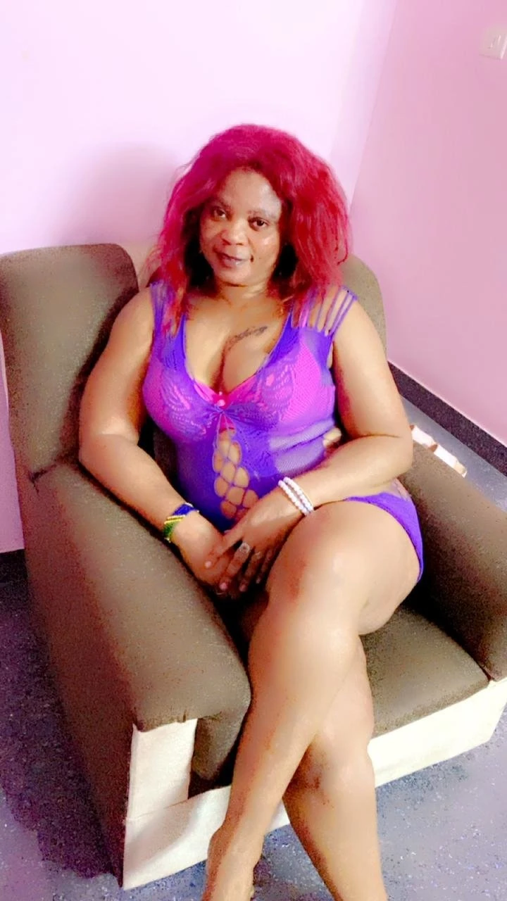 Hepi – Liberian escort in Hyderabad — 3 / 4