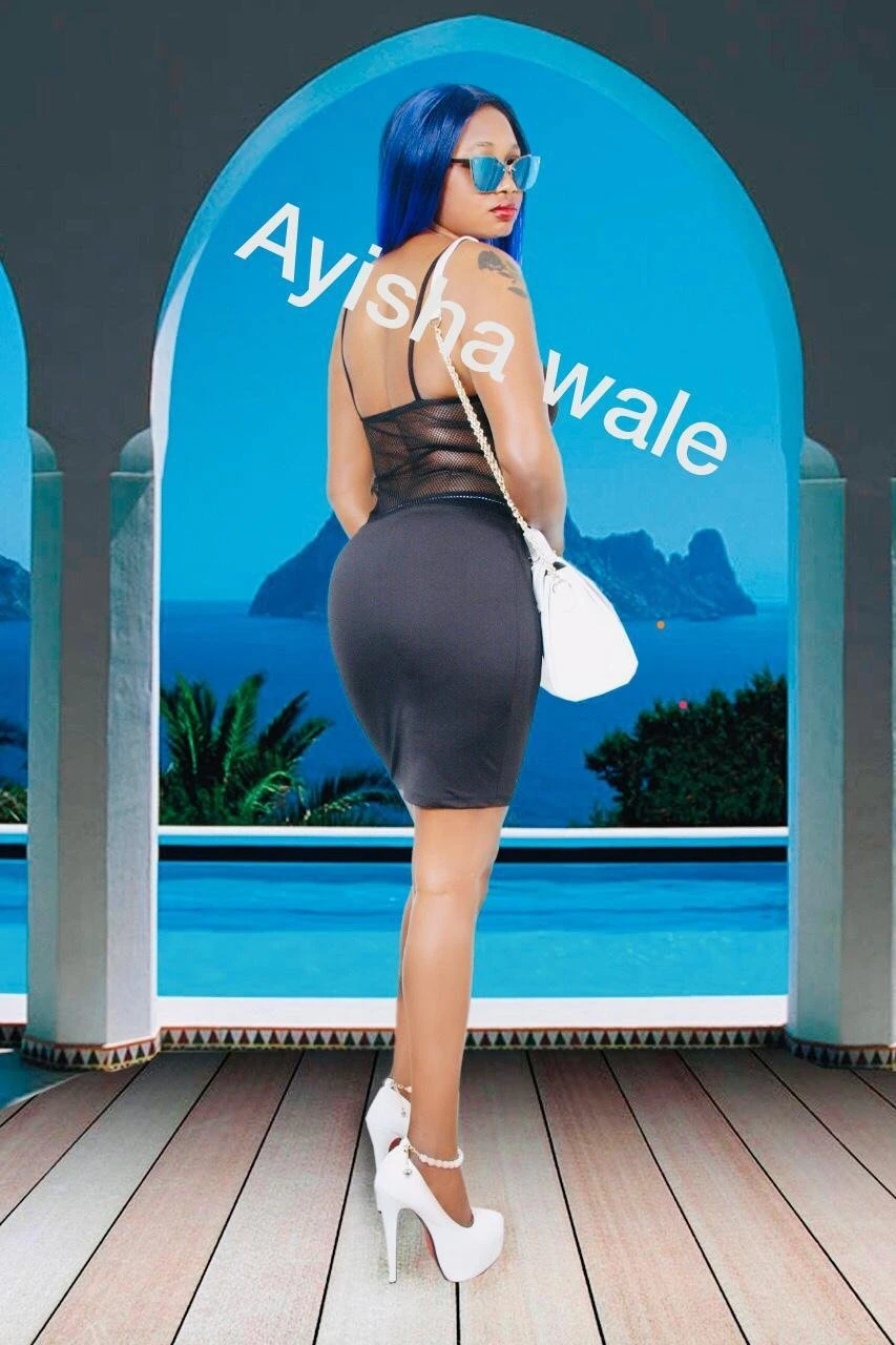 Aysha Wale – South African escort in Beirut — 2 / 3