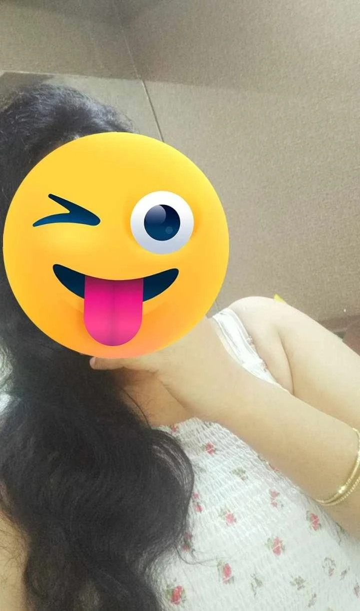 Renu – Indian escort in Hyderabad — 2 / 6