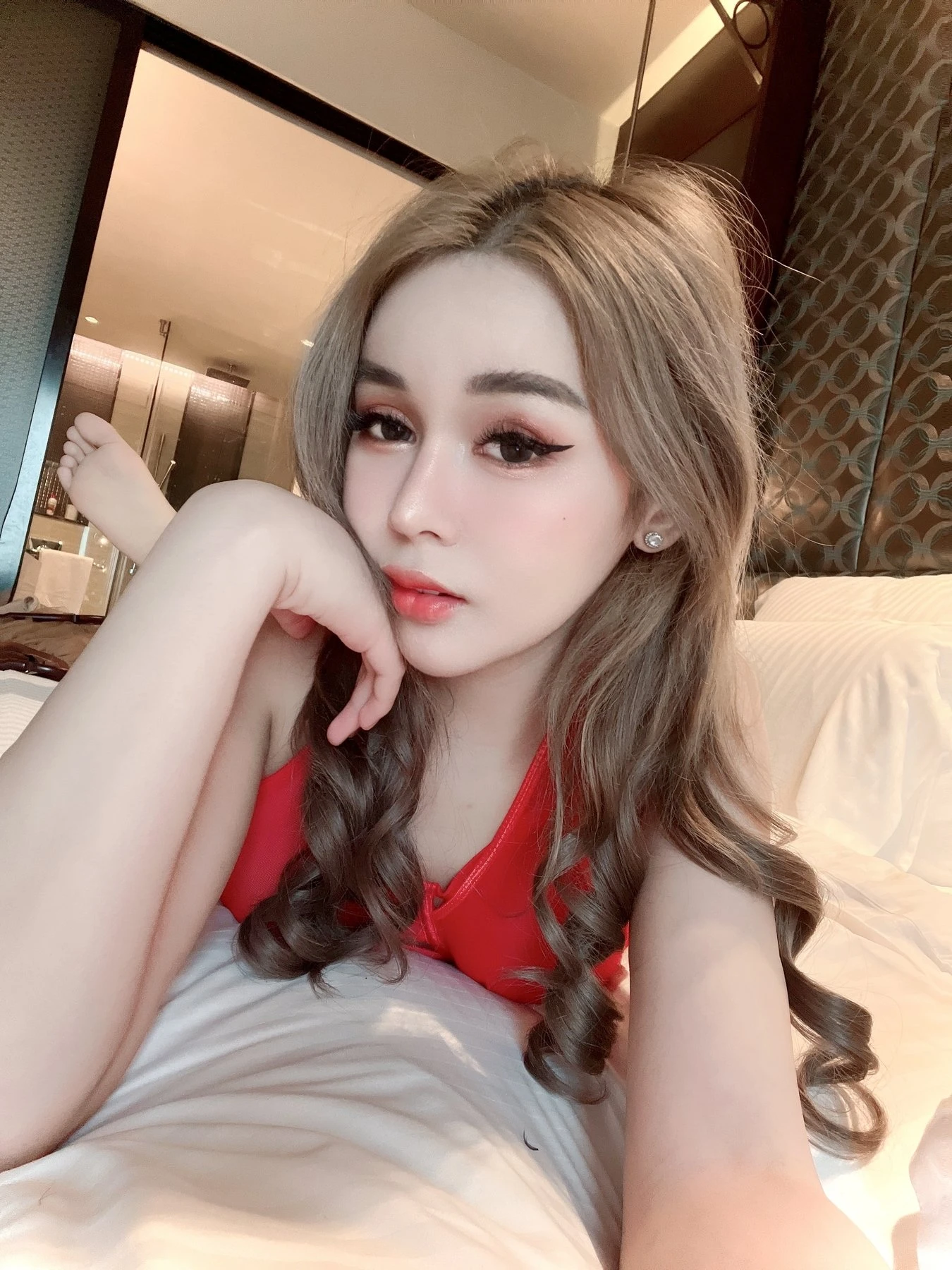 Emma – Filipino escort in New Delhi — 2 / 6