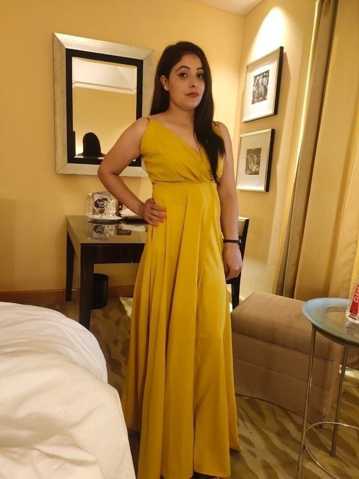 Anjali – Indian escort in Bangalore — 2 / 4
