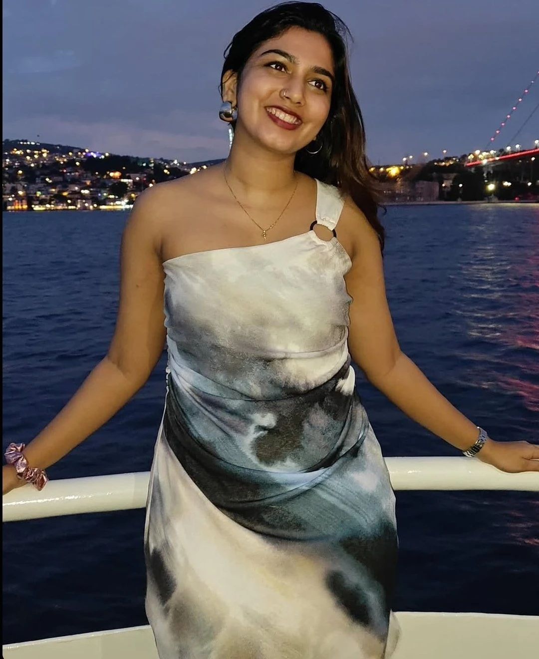 Ishika Real Meet Service – Indian escort in Kathmandu, Escort, Kathmandu