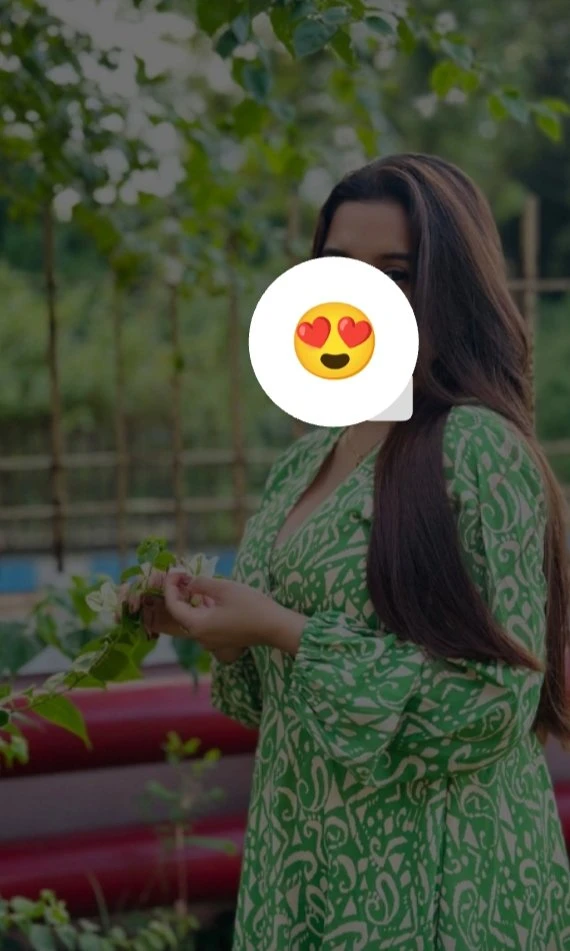 Seema Anal Queen Cam /Meet in New Delhi – Indian escort in New Delhi — 3 / 8