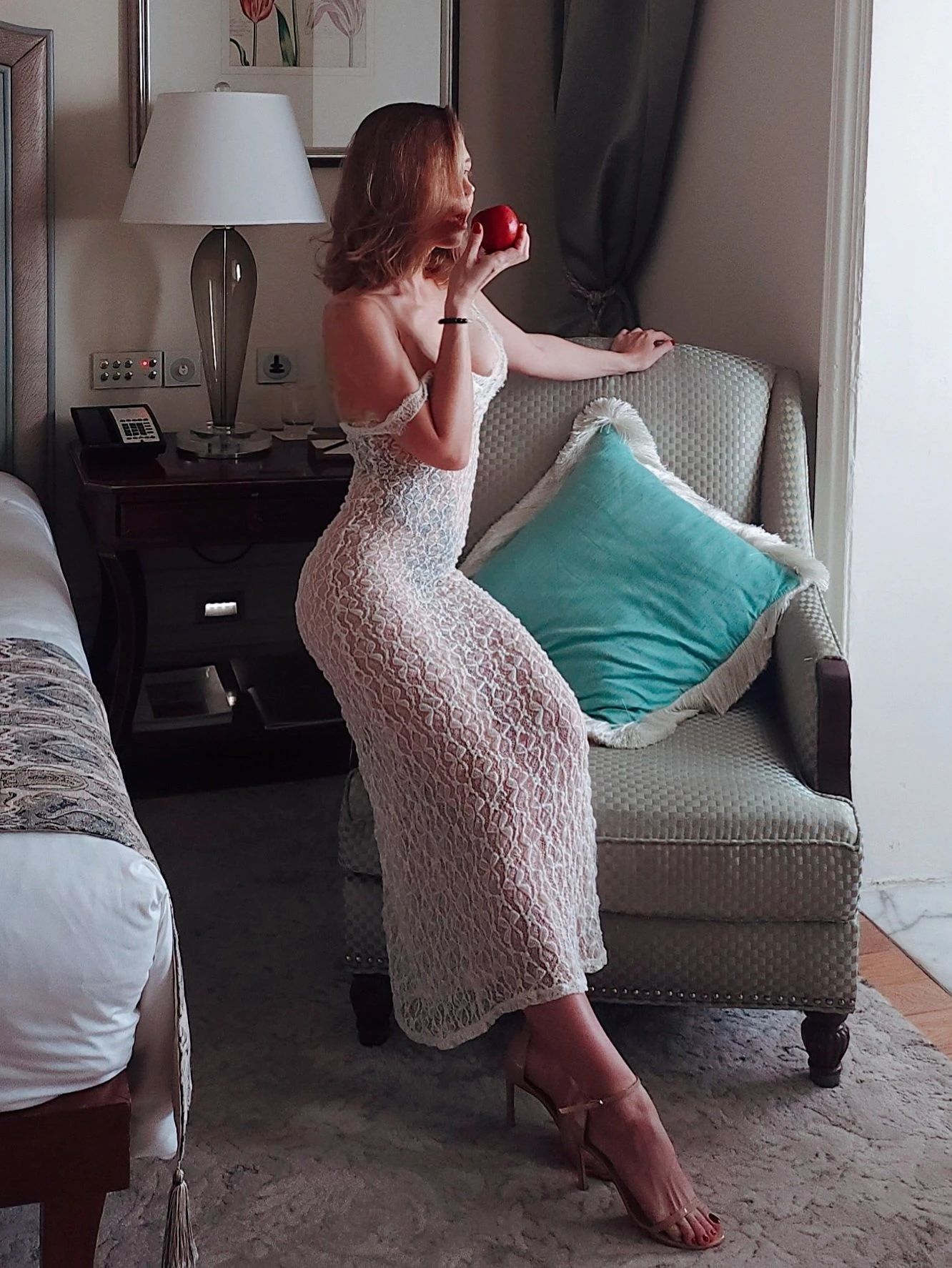 Lana VIP Independent Model – escort in Kolkata — 20 / 21