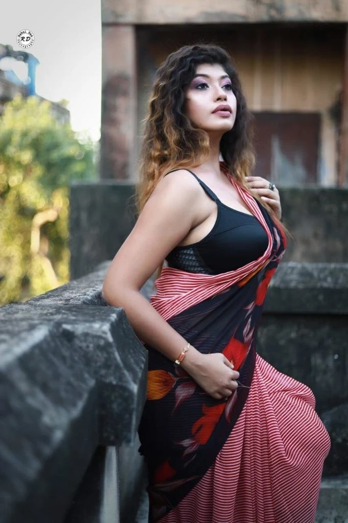 Only Cam and Real Meet – Indian escort in Mumbai — 4 / 7