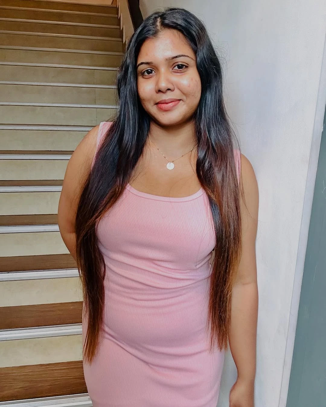 Affordable Telugu College & It Girls – Indian escort in Hyderabad — 4 / 5