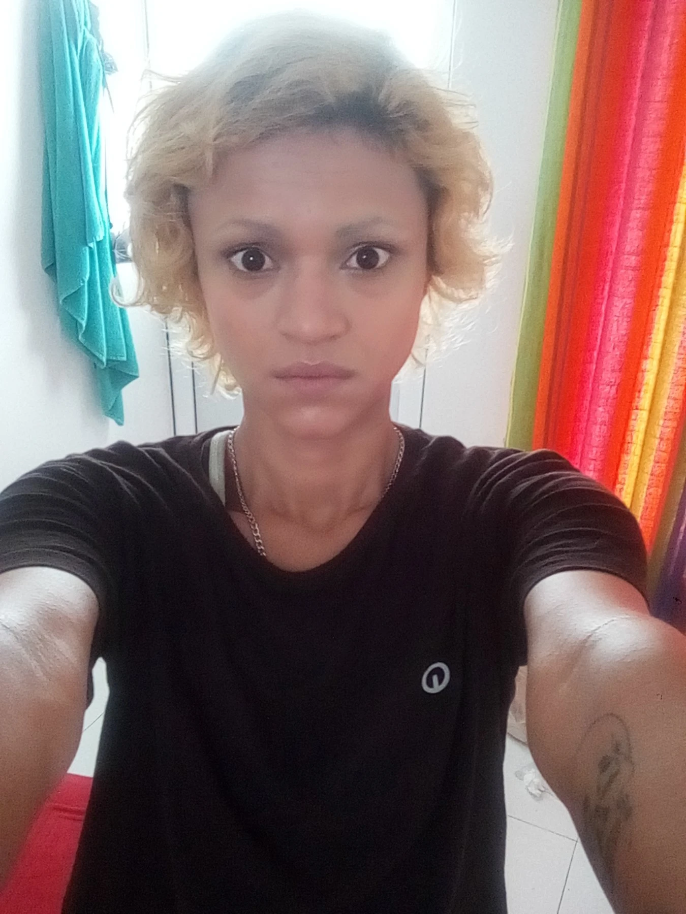 Lucy – escort in Colombo — 13 / 16