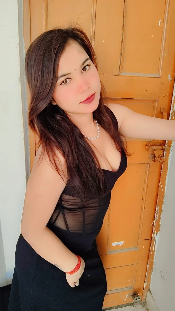 independent girl 2500 1 shot – Indian escort in Noida — 8 / 17