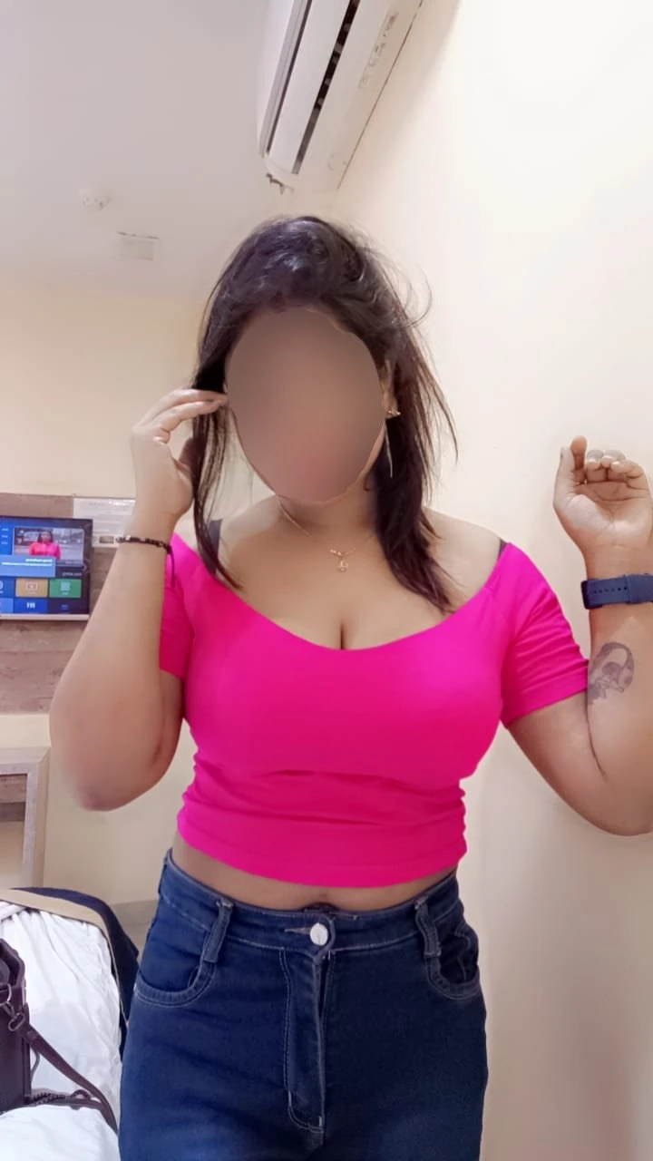 Khusi – Indian escort in Hyderabad — 2 / 5