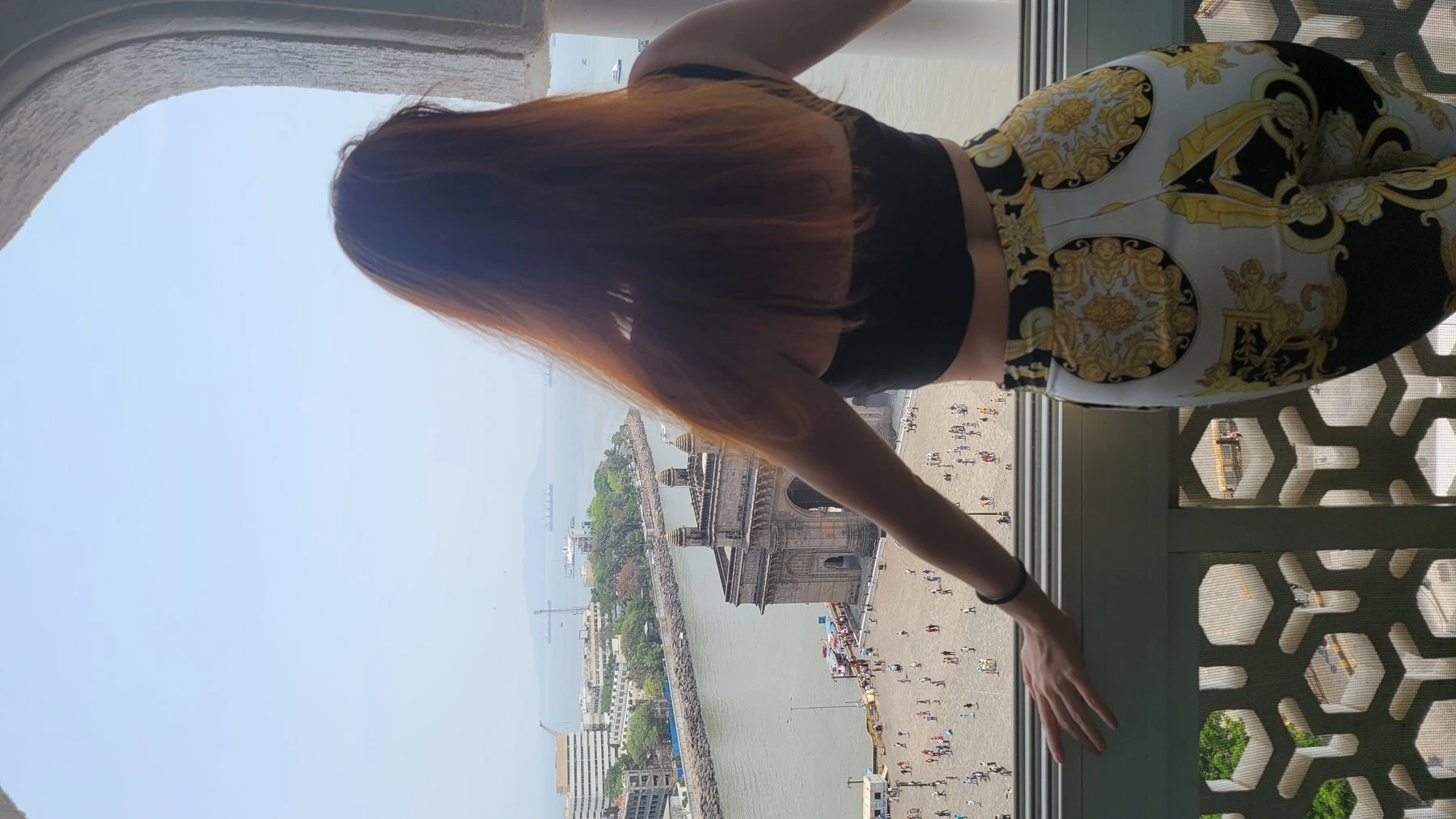 From 16th dec prebooking open VIP – Slovenian escort in Mumbai — 19 / 24