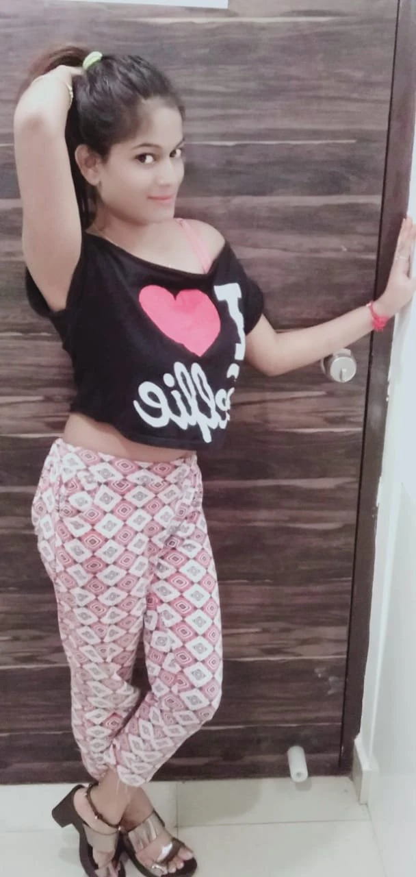 Cam show & real meet available sheetal – Indian escort in Mumbai — 3 / 8