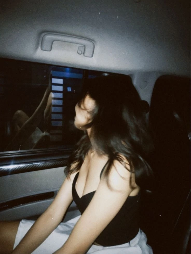 Ashi – Indian escort in New Delhi — 1 / 5