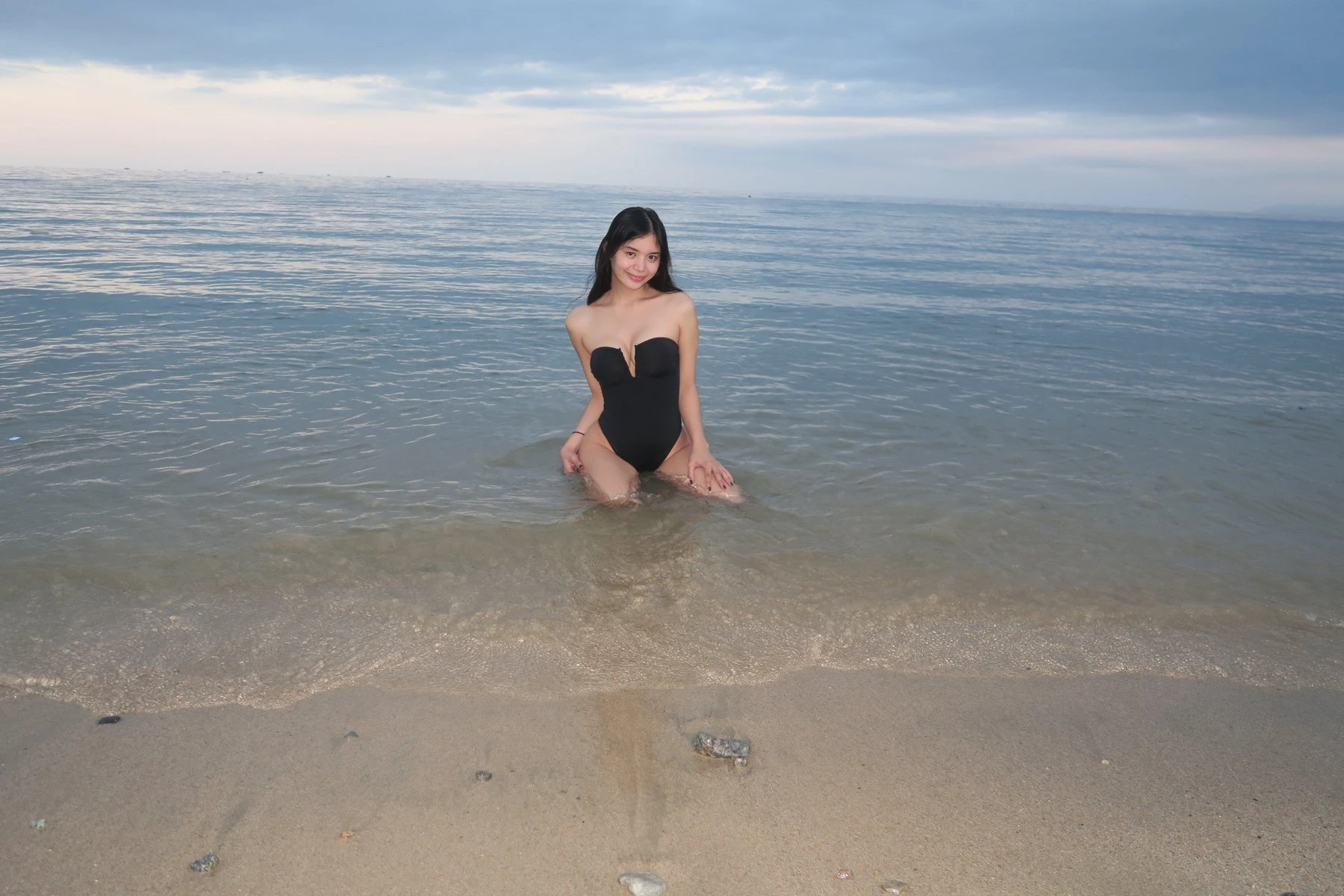ixia sweet loving in bed! – Taiwanese escort in Mumbai — 12 / 16