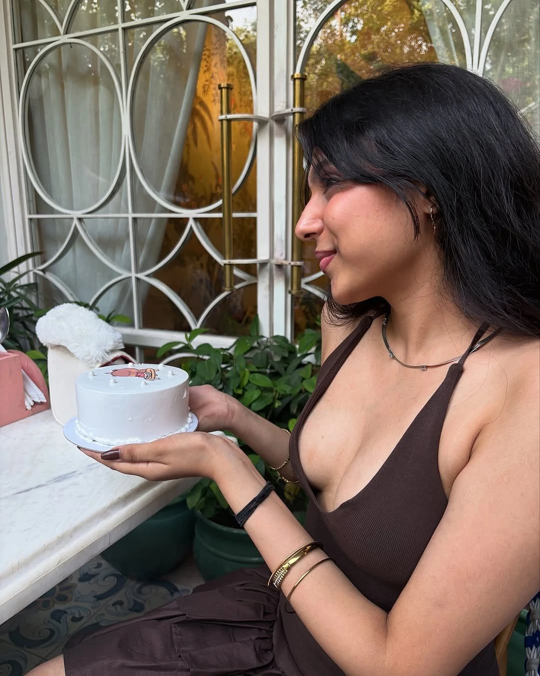 Janvi – Indian escort in RIshikesh — 4 / 7